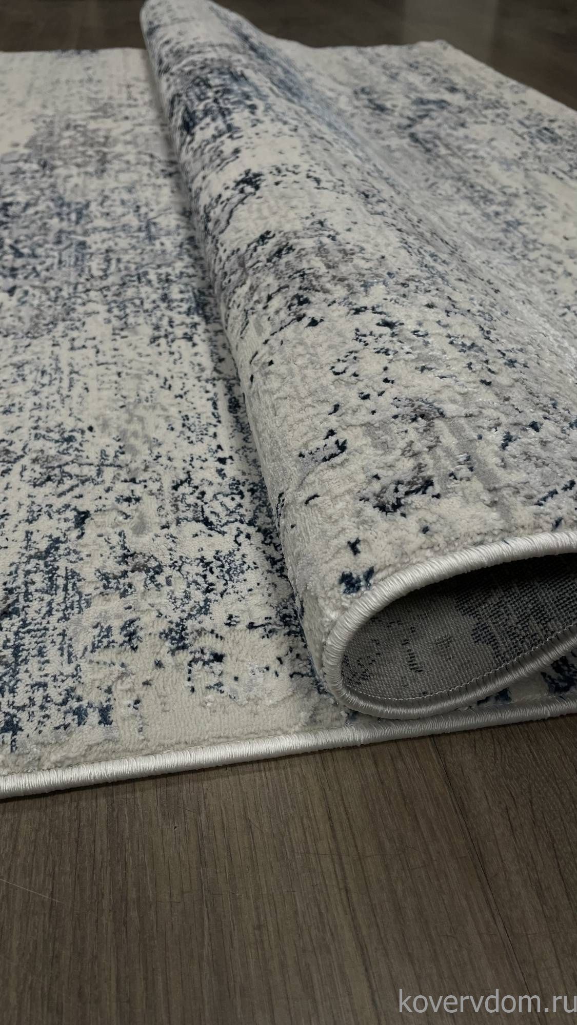 Ковер AMELI 5072A CREAM / P.D.BLUE