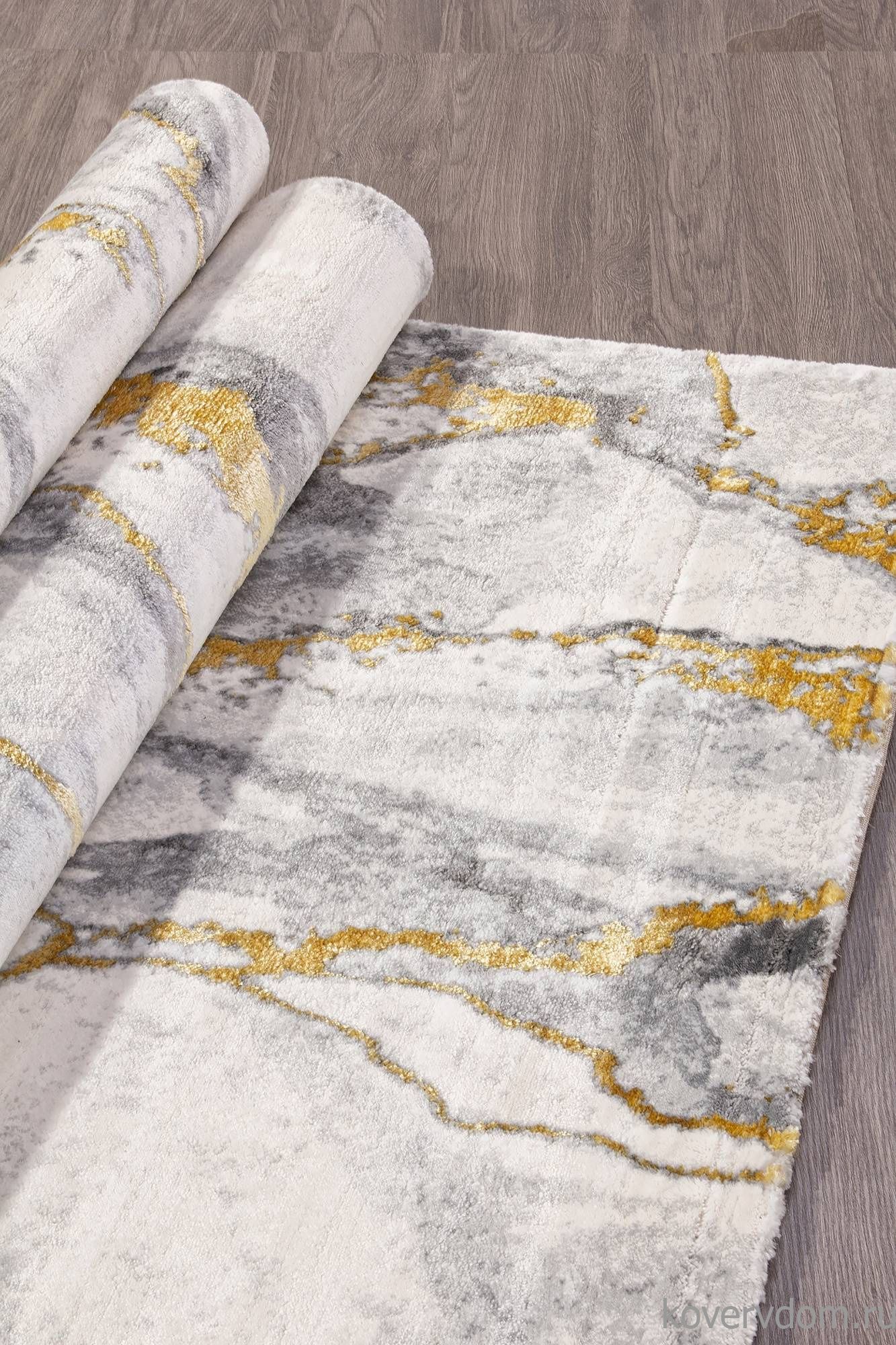 Ковер OMEGA 04462G GOLD / GOLD Ковер OMEGA 04462G GOLD / GOLD